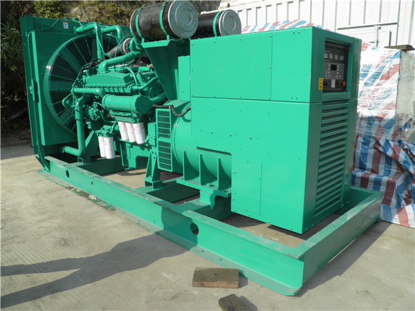 隆安发电机租赁-厂家给大家介绍发电机失磁现象