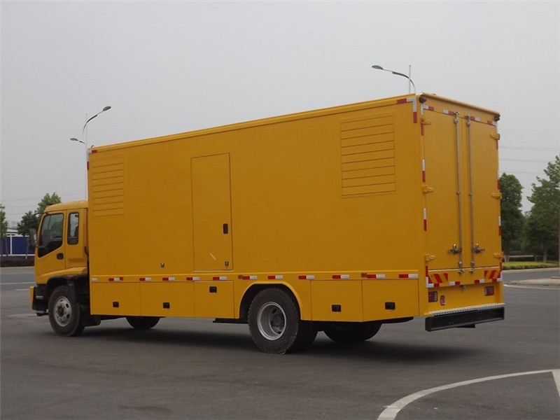 隆安租赁发电机-进口柴油发电机组和国产柴油发电机组有什么区别?