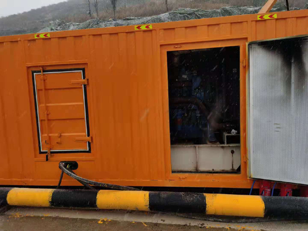 隆安发电车出租-应急柴油发电机组选什么样的比较好?