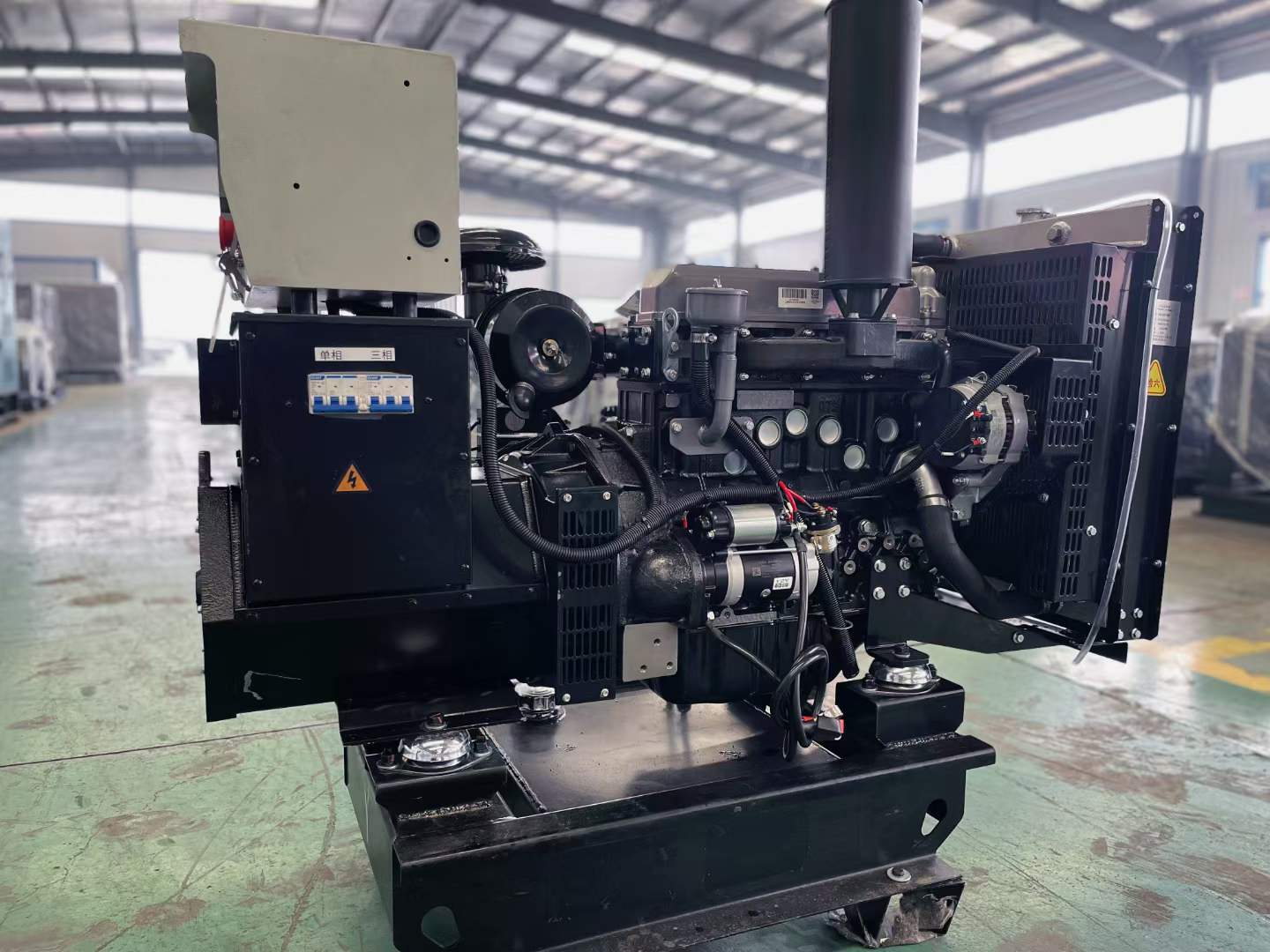 隆安如何降低电感性负载对发电机的影响？