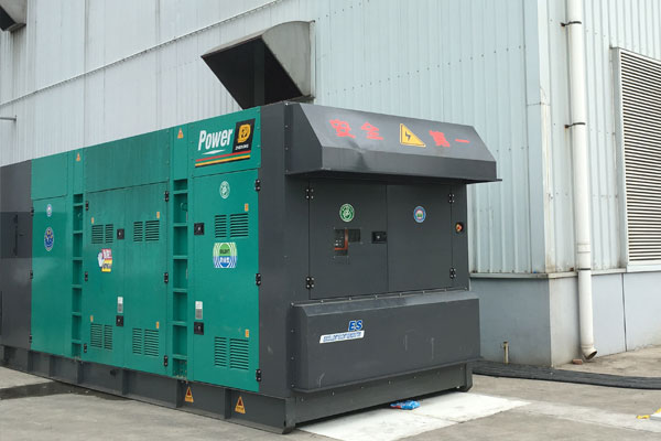 隆安燃油滤清器的更换流程是怎样的？