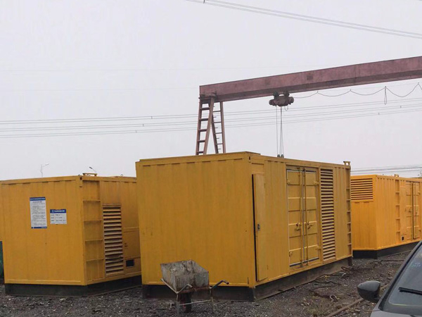 隆安100kw柴油发电机组每小时油耗？