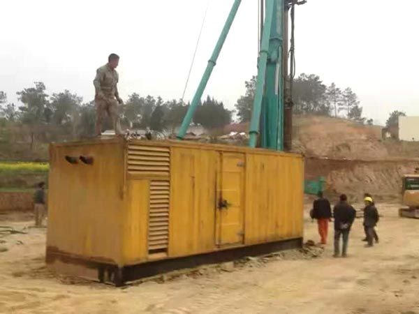 隆安如何判断水冷式机油散热器密封件是否需要更换?