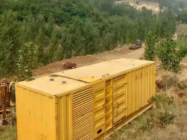 隆安柴油发电机组冬季日常维修注意事项?